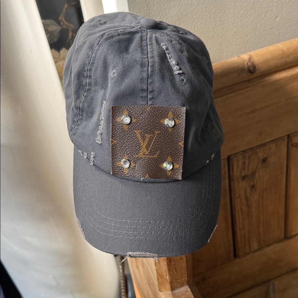 Louis Vuitton Gray Distressed Cap